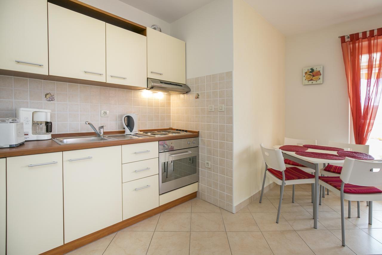 Apartment Jadranka Рабац Екстер'єр фото